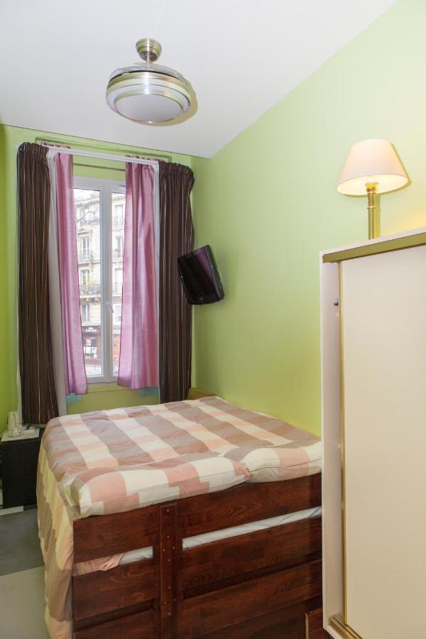 Club246 Paris Saint Martin Bed & Breakfast Luaran gambar