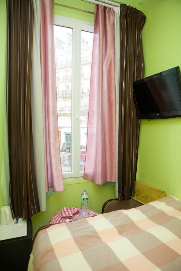 Club246 Paris Saint Martin Bed & Breakfast Luaran gambar